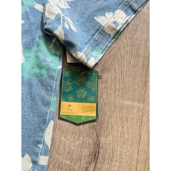 Disney Princess Tiana Prince Naveen denim button down shirt Size Medium - Picture 3 of 6